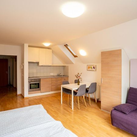 Apartment Muznik بليد الغرفة الصورة