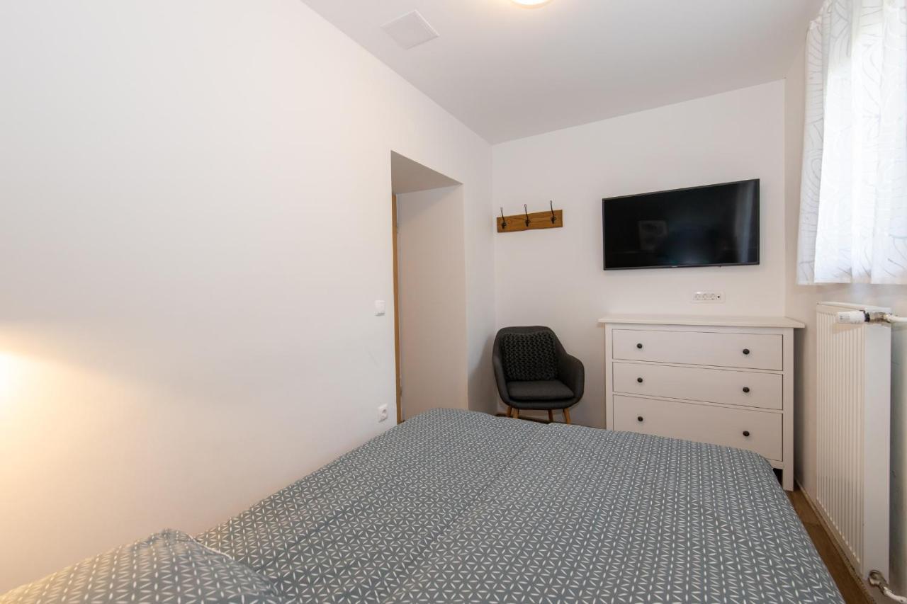 Apartment Muznik بليد الغرفة الصورة