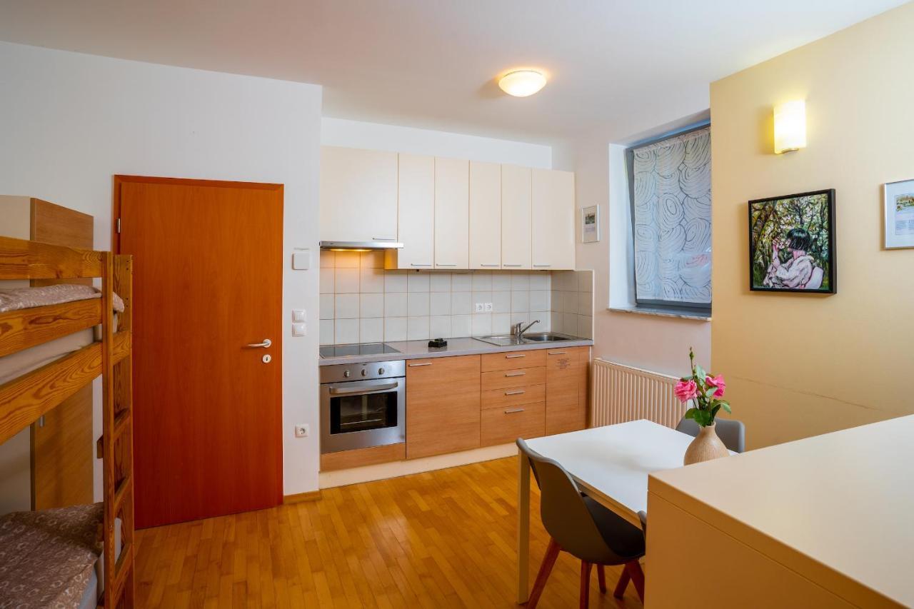 Apartment Muznik بليد الغرفة الصورة