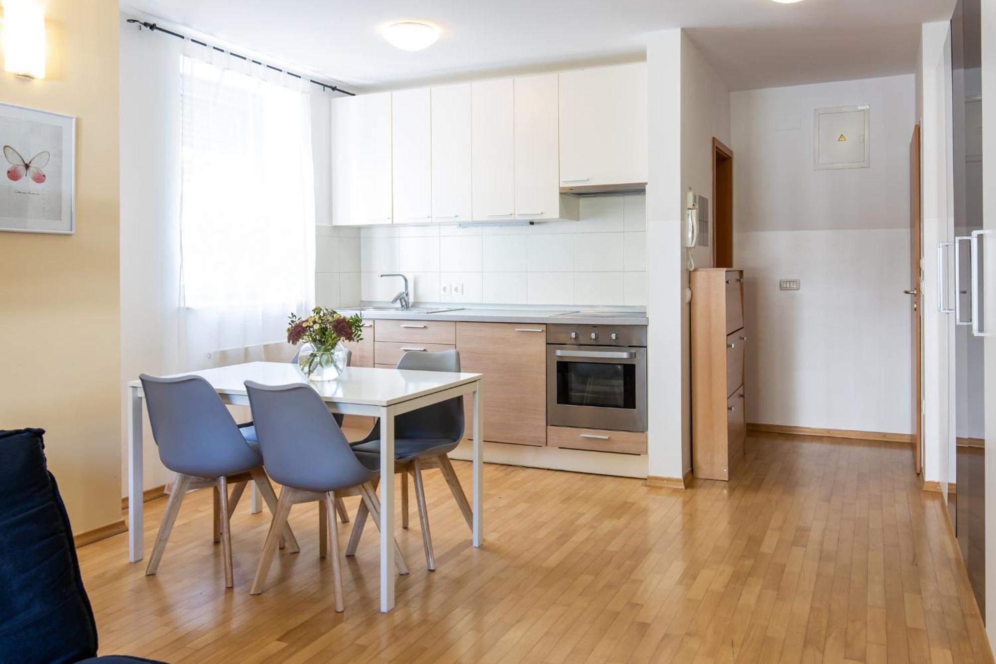 Apartment Muznik بليد الغرفة الصورة